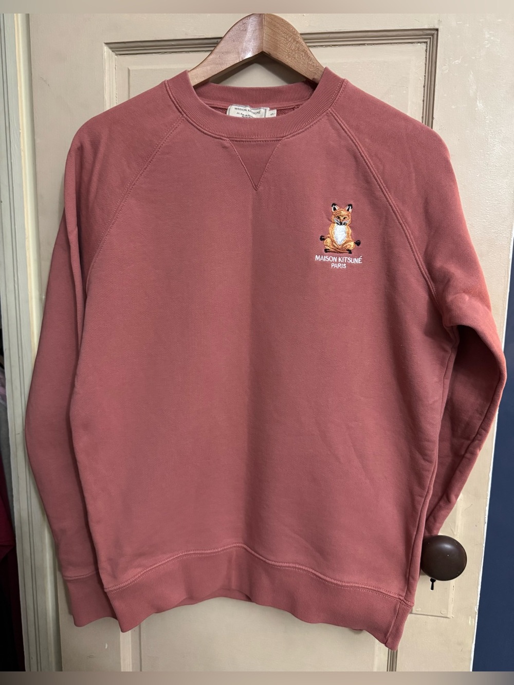 Maison Kitsuné Embroidered Fox Sweatshirt Pink Size S
